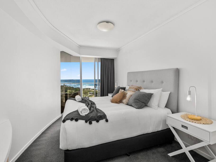 Sensational Ocean View 2 Bedroom Apartment Maroochydore Buitenkant foto